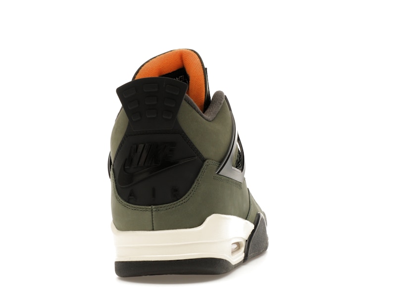 Air Jordan 4 Retro OG SP Undefeated (2025), vista a 360 gradi 29 di 36
