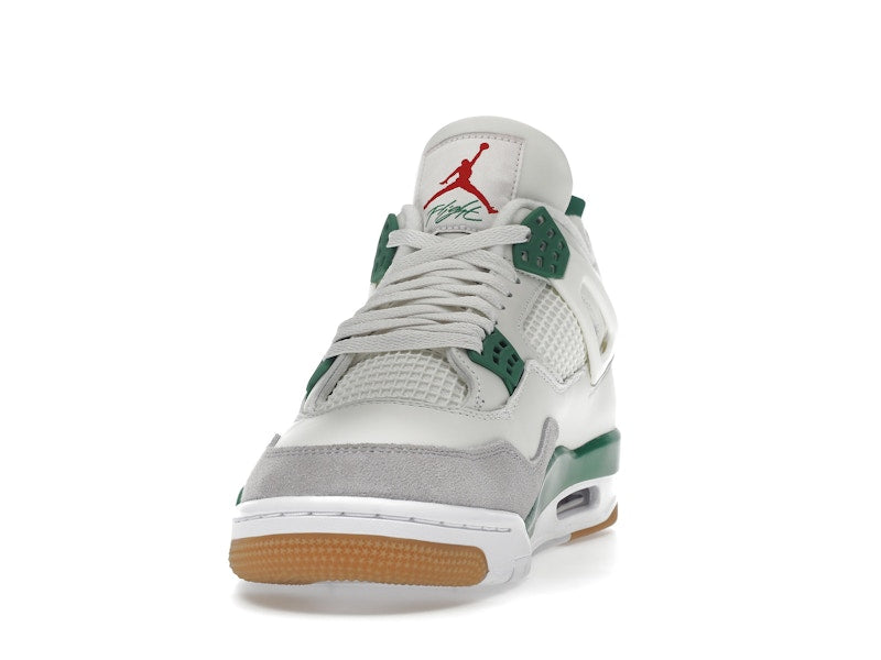 Air Jordan 4 Retro SB Pine Green, vista a 360 gradi 12 di 36