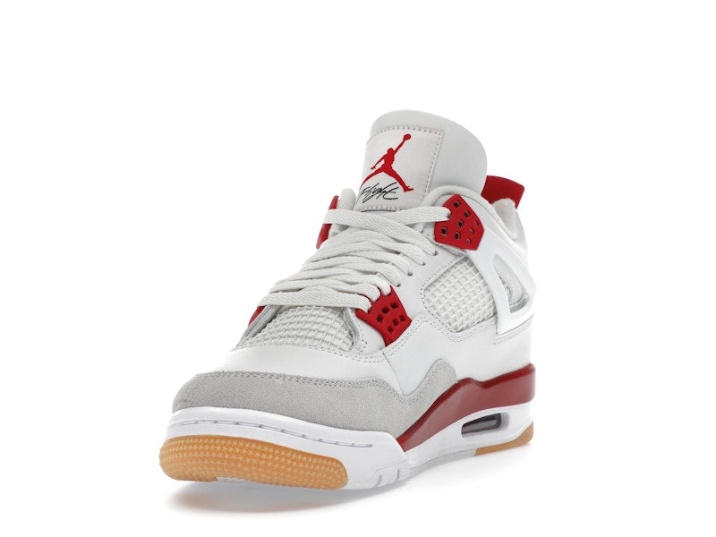 Air Jordan 4 Retro SB Varsity Red, vista a 360 gradi 13 di 36