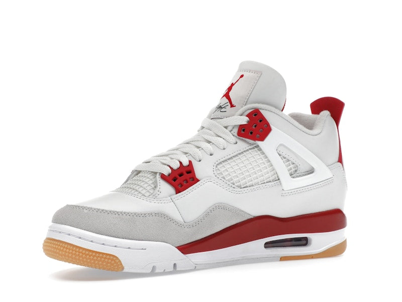 Air Jordan 4 Retro SB Varsity Red, vista a 360 gradi 16 di 36