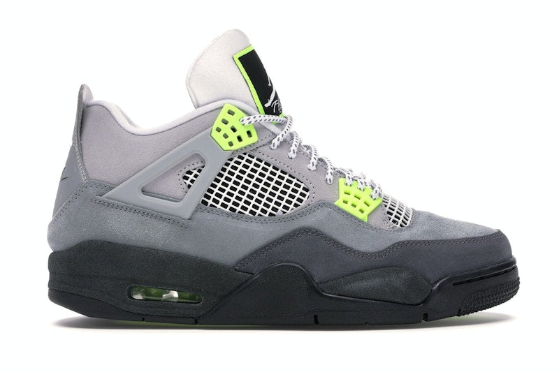 Air Jordan 4 Retro SE Neon, vista a 360 gradi 1 di 36