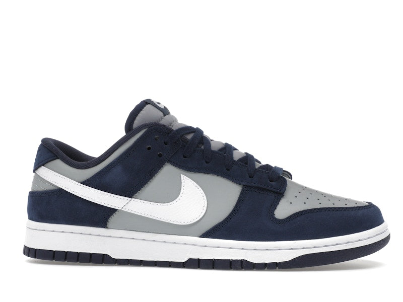 Nike Dunk Low Georgetown Suede, vista a 360 gradi 2 di 36