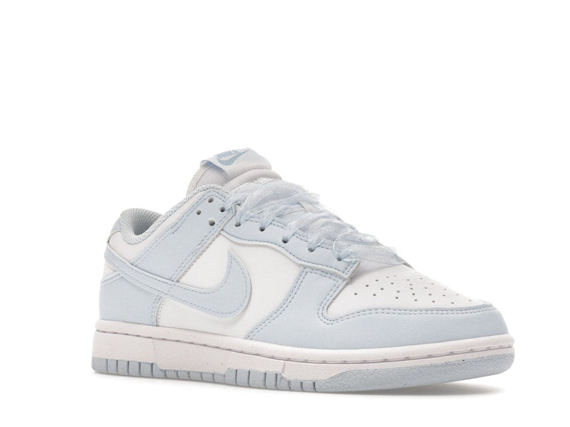 Nike Dunk Low Next Nature White Blue Tint (Women's), vista a 360 gradi 5 di 36