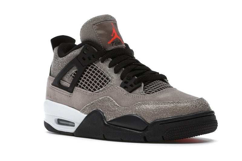 Jordan 4 Retro Taupe Haze (GS), vista a 360 gradi 5 di 36