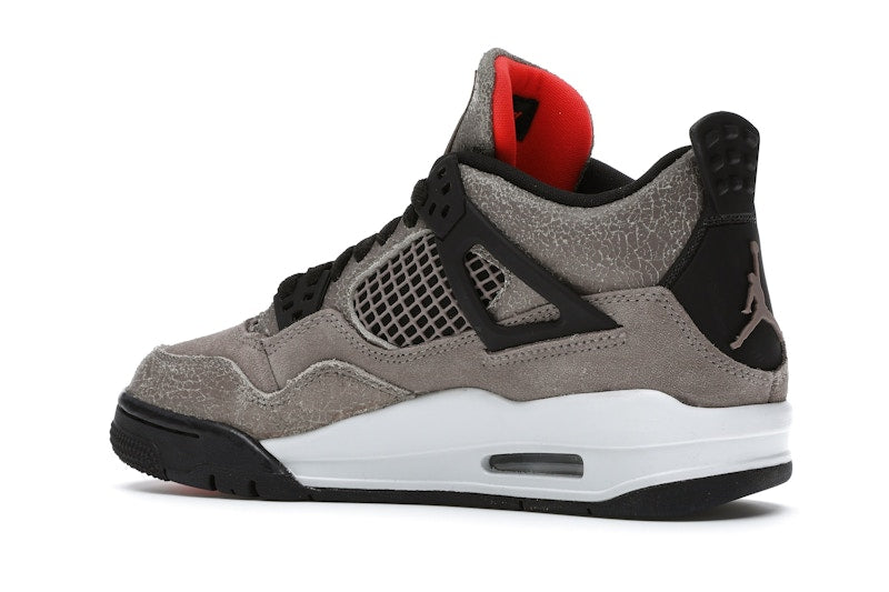 Jordan 4 Retro Taupe Haze (GS), vista a 360 gradi 22 di 36