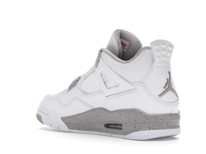 Air Jordan 4 Retro White Oreo (2021)