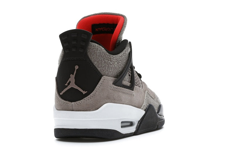 Jordan 4 Retro Taupe Haze (GS), vista a 360 gradi 30 di 36