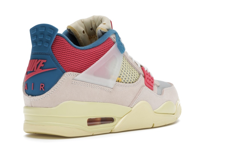 Air Jordan 4 Retro Union Guava Ice