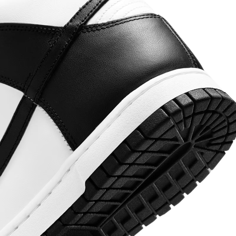 Nike Dunk High Panda (2021) (Women's) - vue detail 2